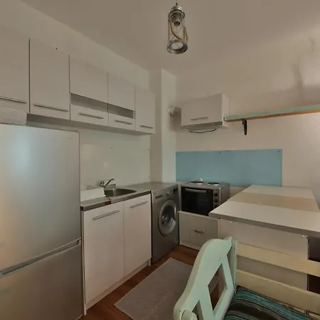 One Bedroom Apartment In The Heart Of Varna Appartement *